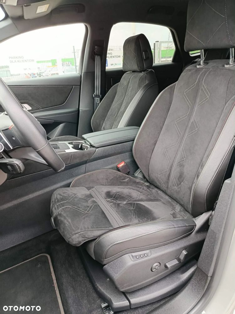 DS Automobiles DS 7 Crossback - 17