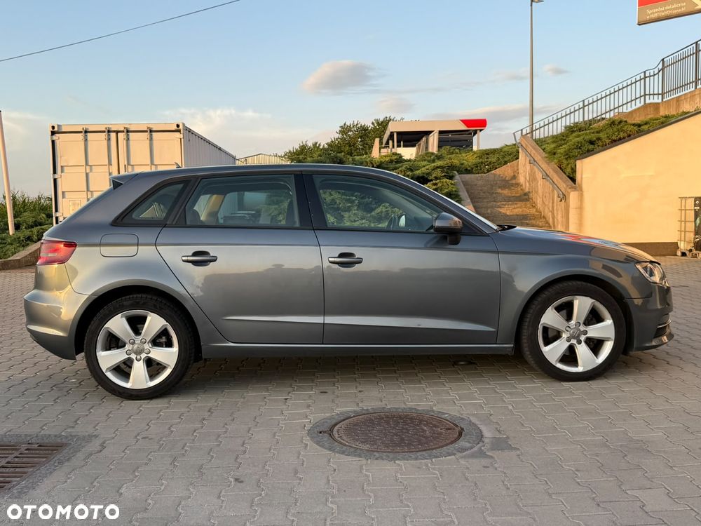 Audi A3 Sportback 2.0 TDI - 3
