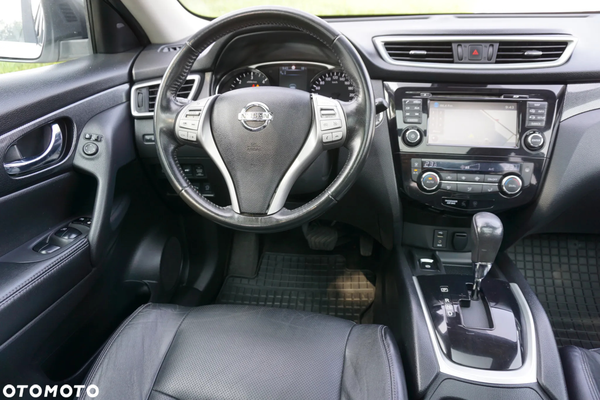 Nissan X-Trail 1.6 DCi N-Connecta 2WD Xtronic 7os - 17