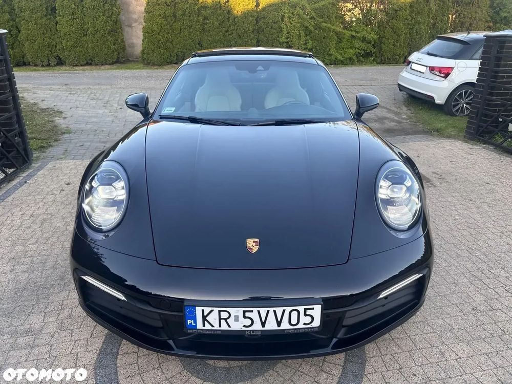 Porsche 911 Carrera 4S - 13