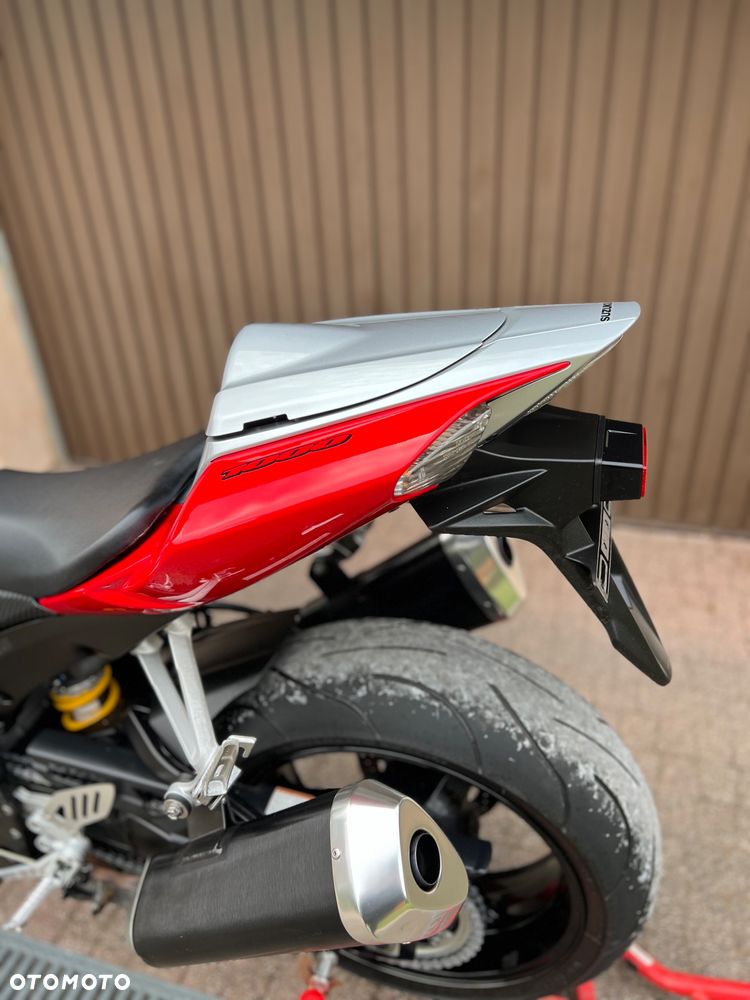 Suzuki GSX-R - 26