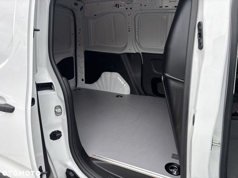 Toyota PROACE CITY - 12