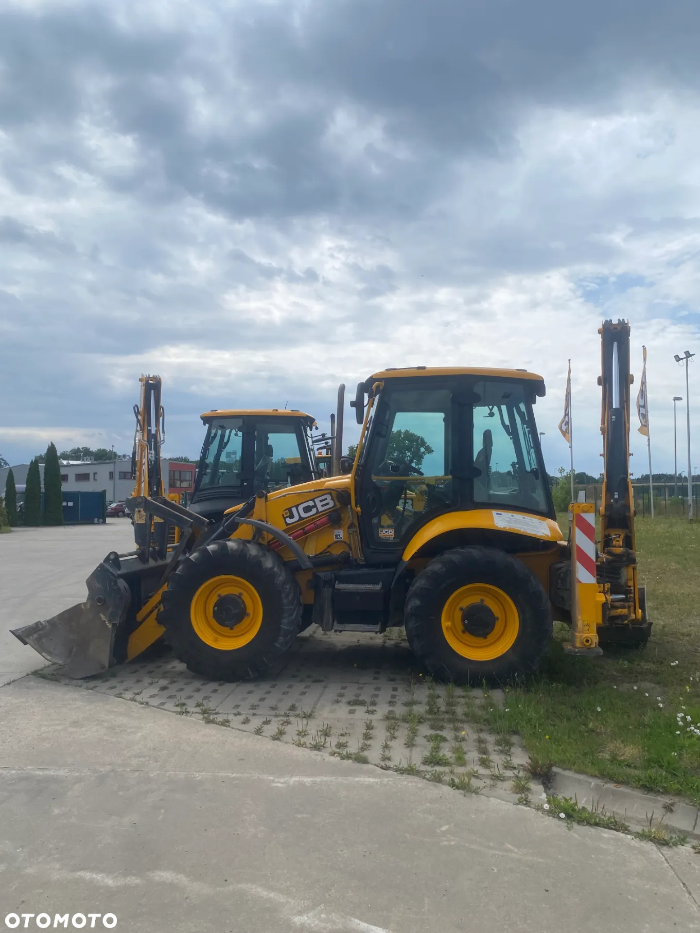 JCB 4CX PLUS - 9