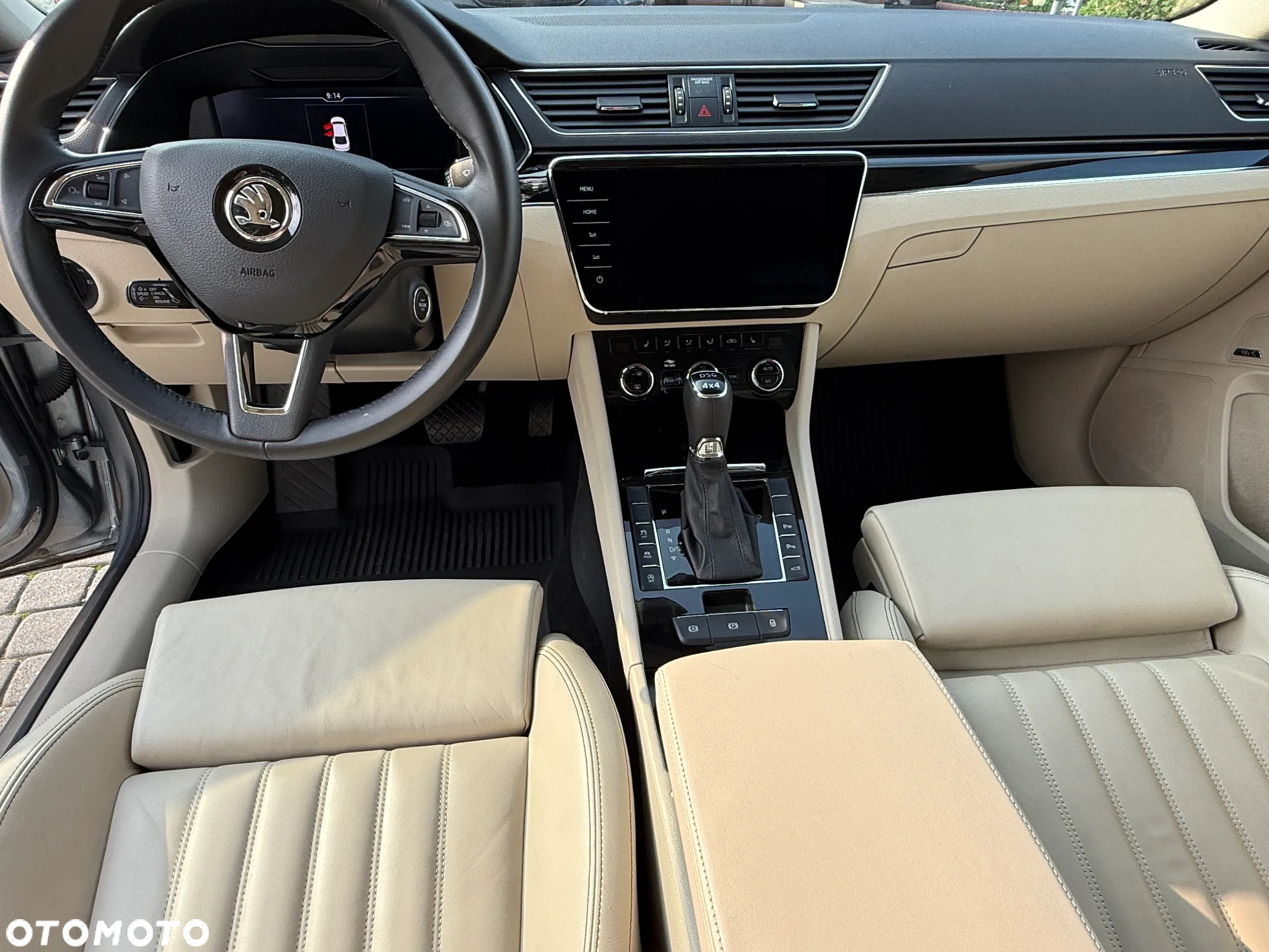 Skoda Superb 2.0 TDI SCR 4x4 L&K DSG - 8