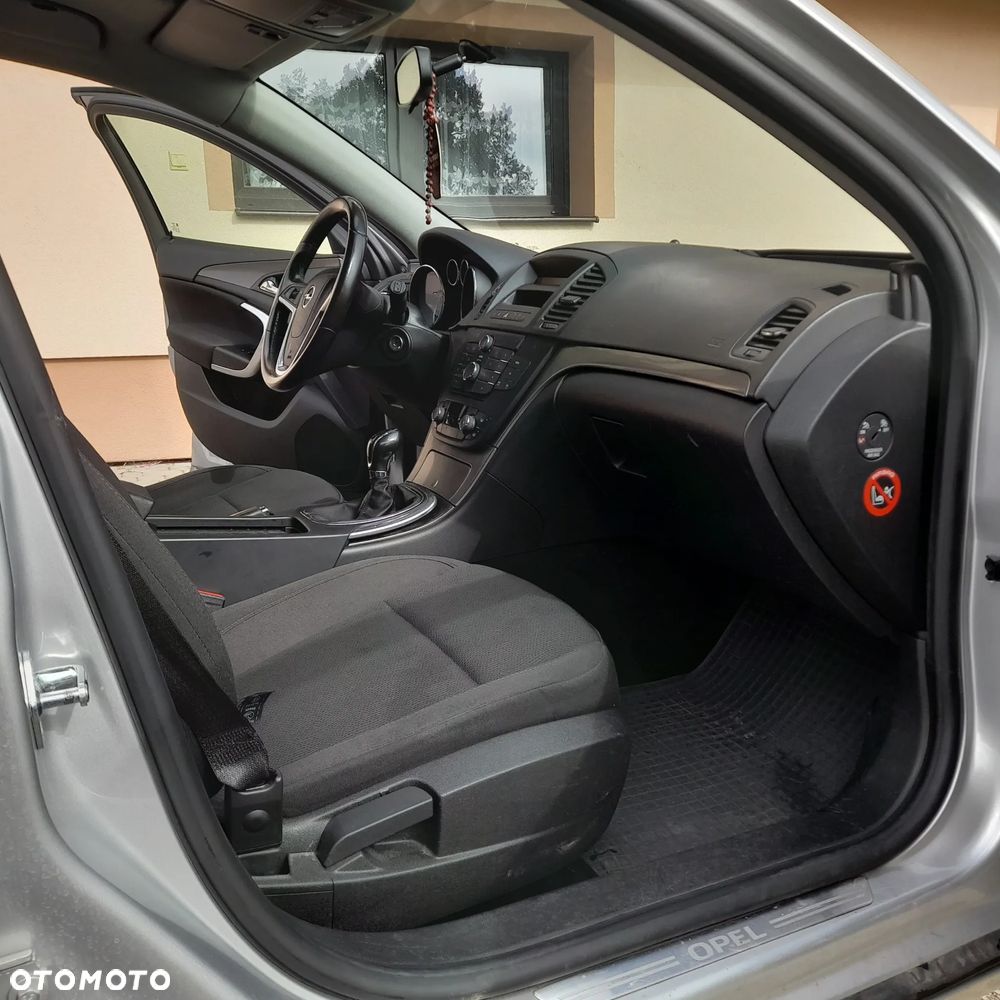 Opel Insignia 1.8 - 5