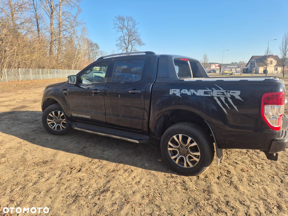 Ford Ranger Wildtrak - 12