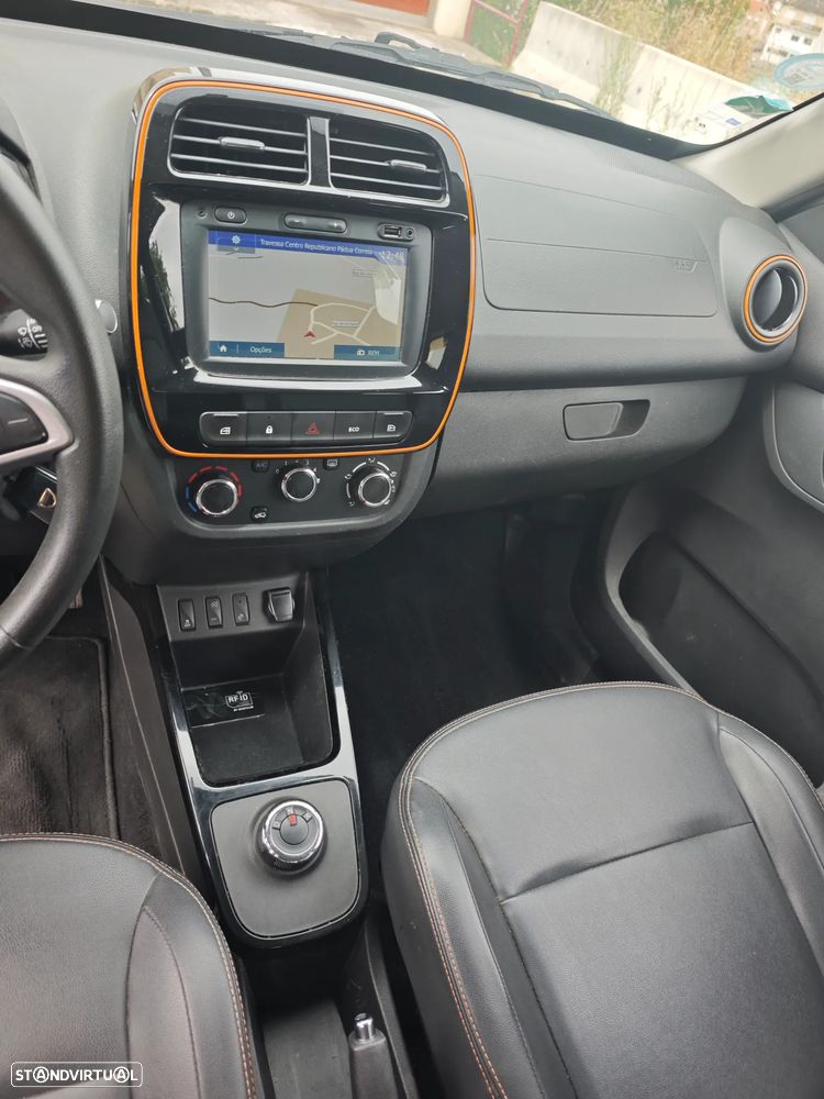 Dacia Spring Comfort Plus - 16