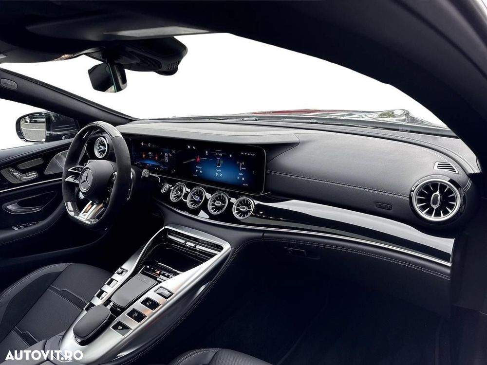 Mercedes-Benz AMG GT 53 4MATIC+ MHEV - 10