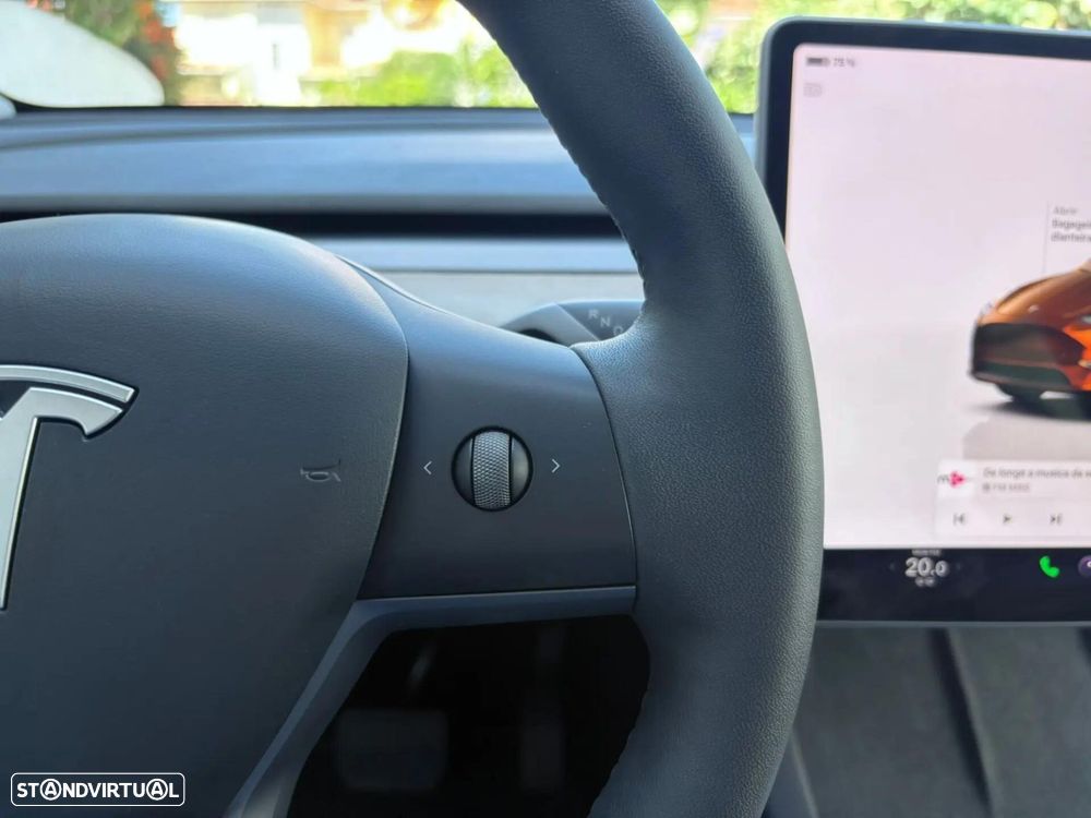 Tesla Model Y Long Range Tração Integral - 39