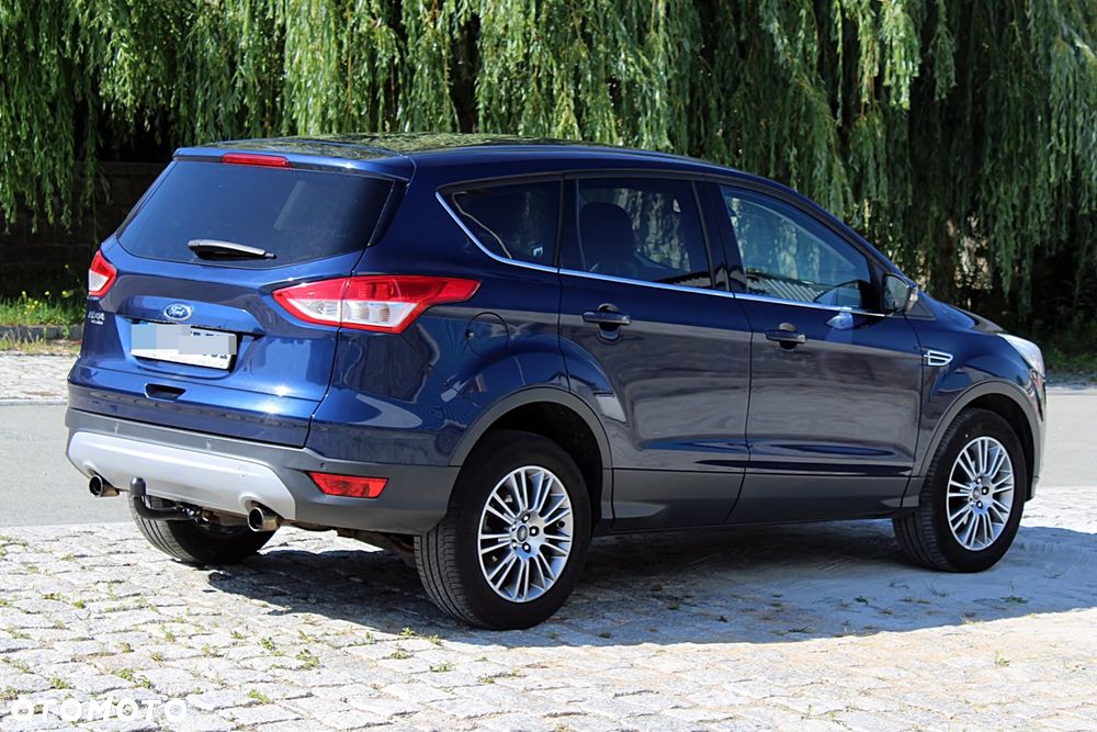 Ford Kuga - 11