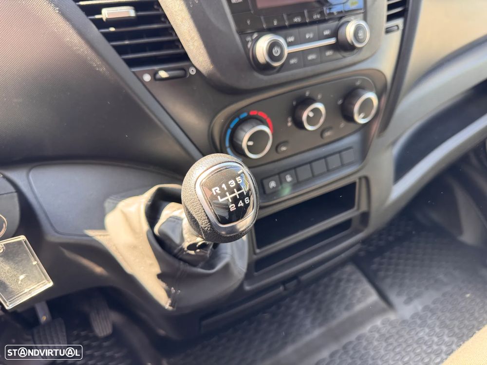 Iveco 35S160 / 12M3 / IVA DEDUTIVEL / NACIONAL - 21