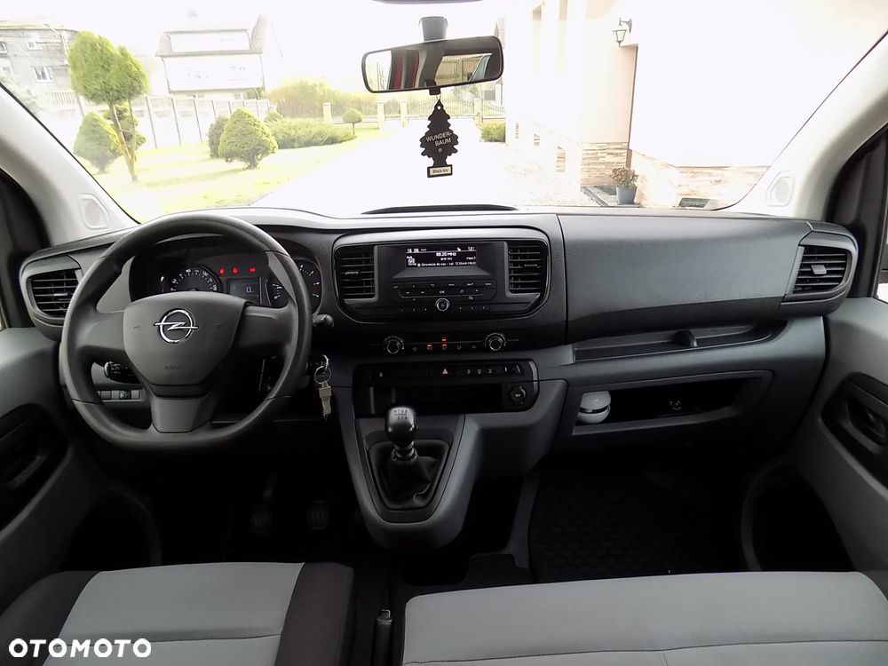 Opel Vivaro Kombi 2.0 CDTI Extra Long 2,8t Enjoy - 22