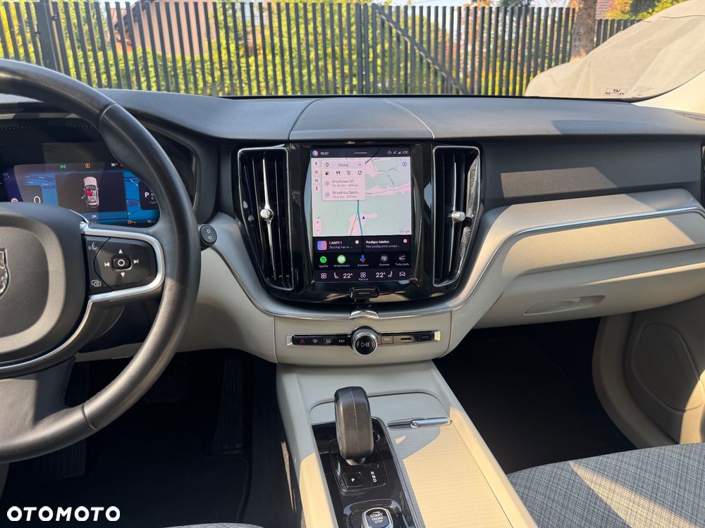 Volvo XC 60 B5 B AWD Core - 23