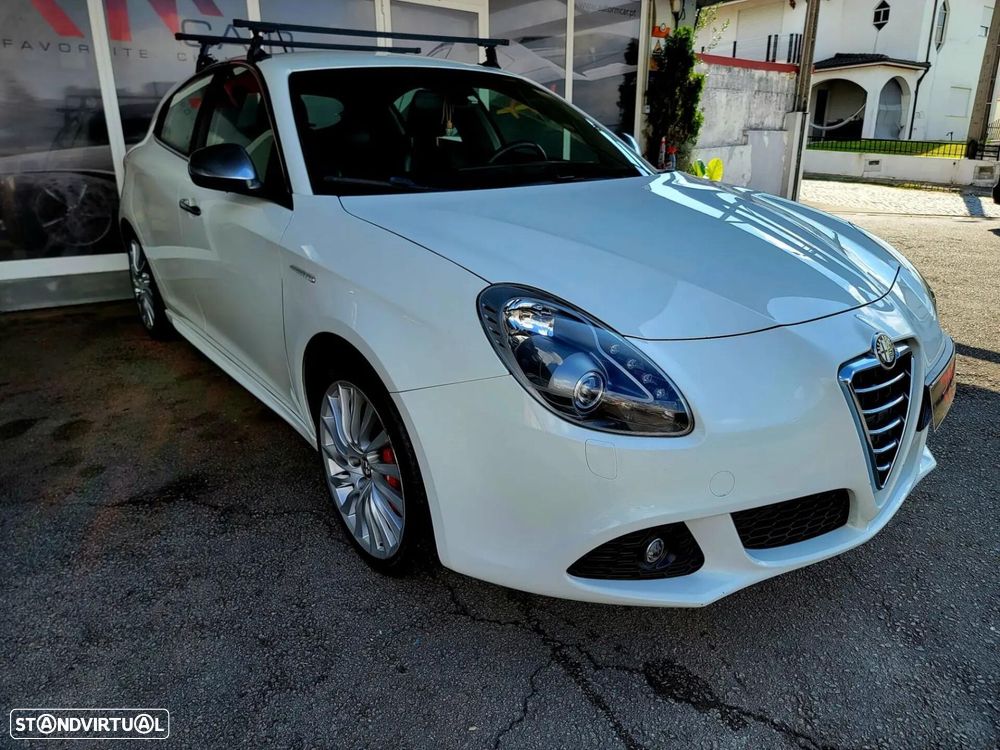 Alfa Romeo Giulietta - 1
