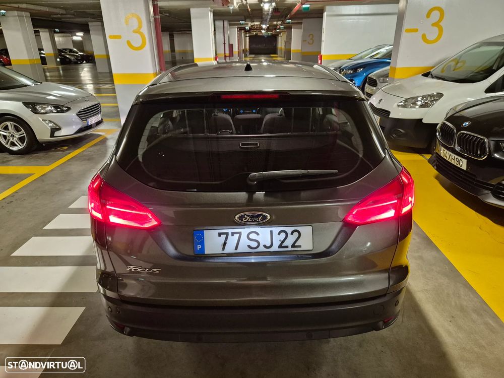Ford Focus SW 1.5 TDCi EcoBlue Active - 9