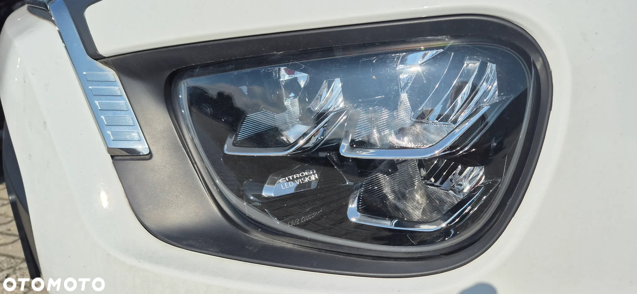 Citroën C3 1.2 PureTech Shine - 16