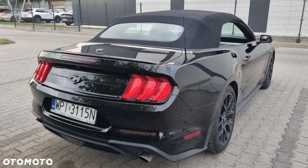 Ford Mustang - 15