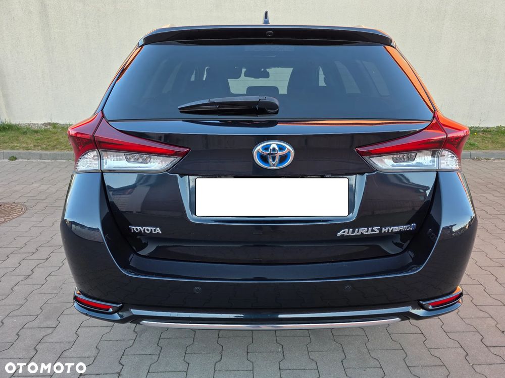 Toyota Auris - 11