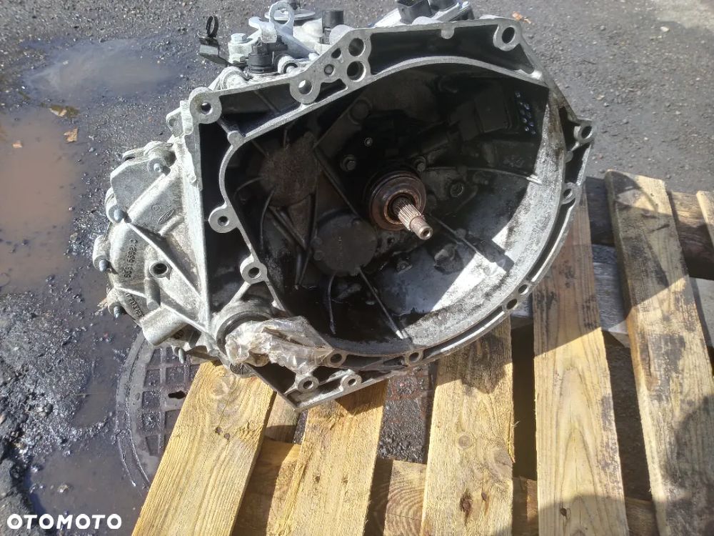 skrzynia biegów citroen c 4 picasso 1.6 thp 20DS52 - 3