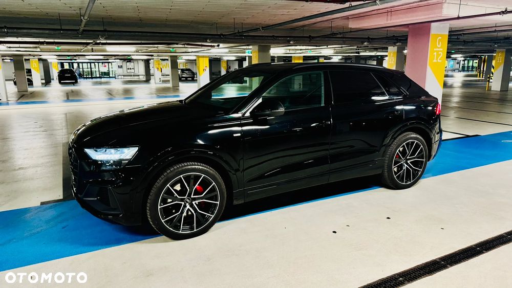 Audi Q8 - 2
