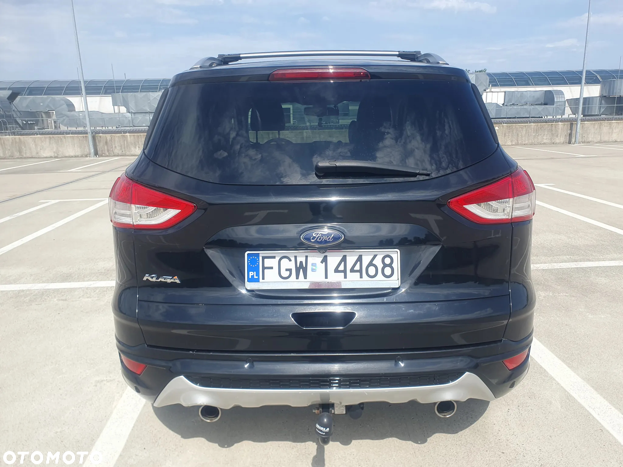 Ford Kuga 2.0 TDCi 2x4 ST-Line - 3