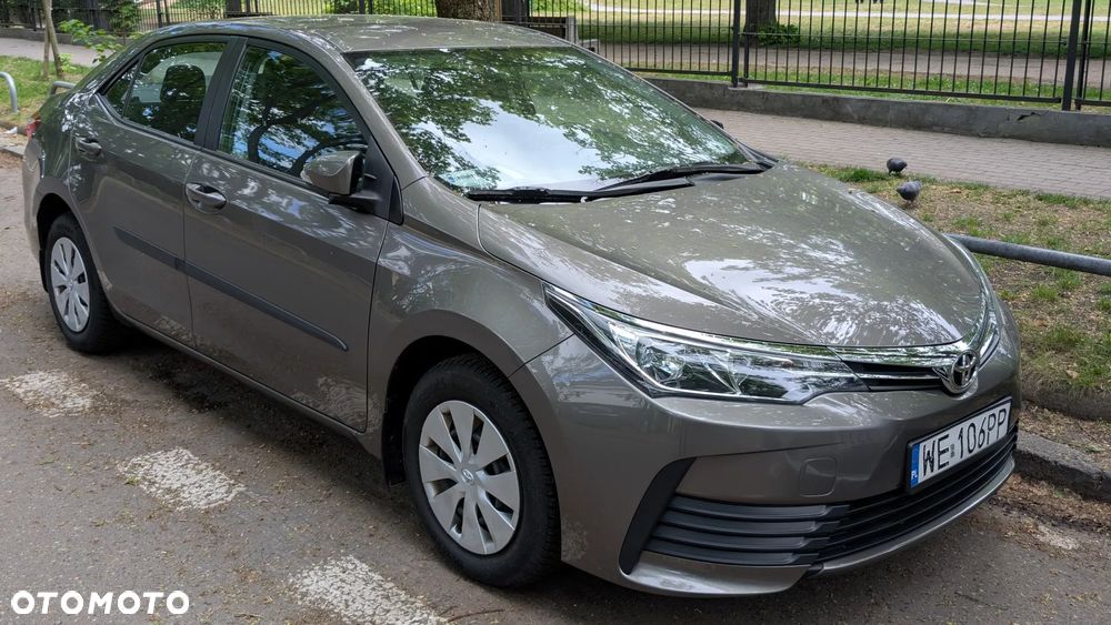 Toyota Corolla 1.6 Active - 3