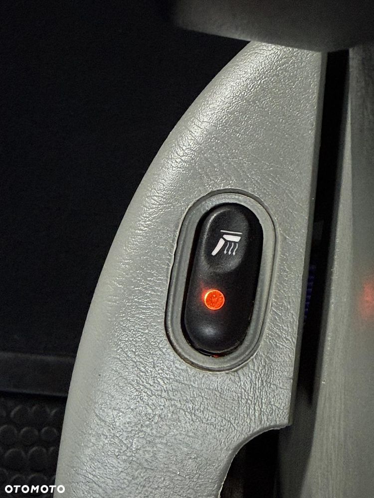 Opel Vivaro - 10