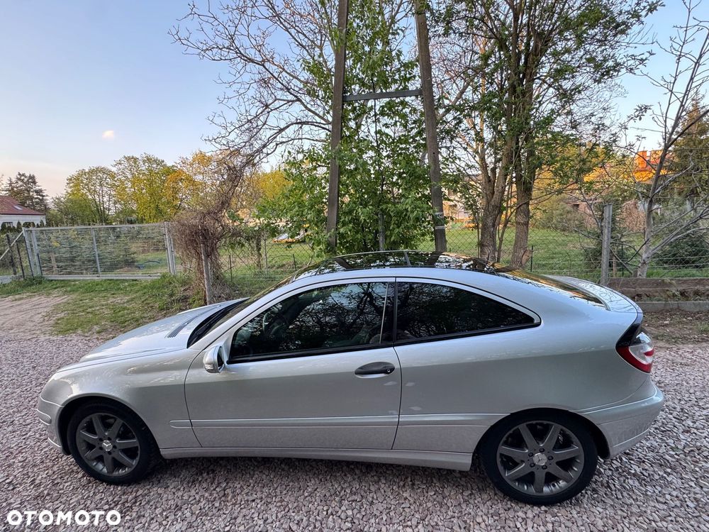 Mercedes-Benz Klasa C 180 Kompressor - 18