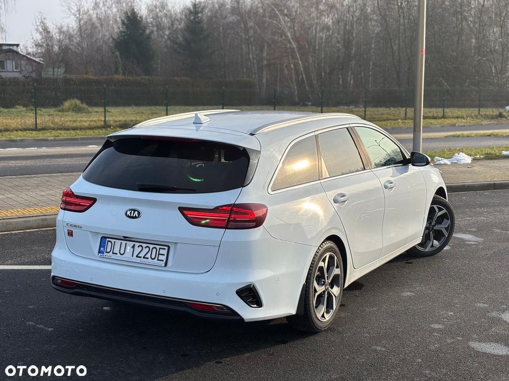 Kia Ceed 1.6 CRDi SCR L Business Line Plus - 7