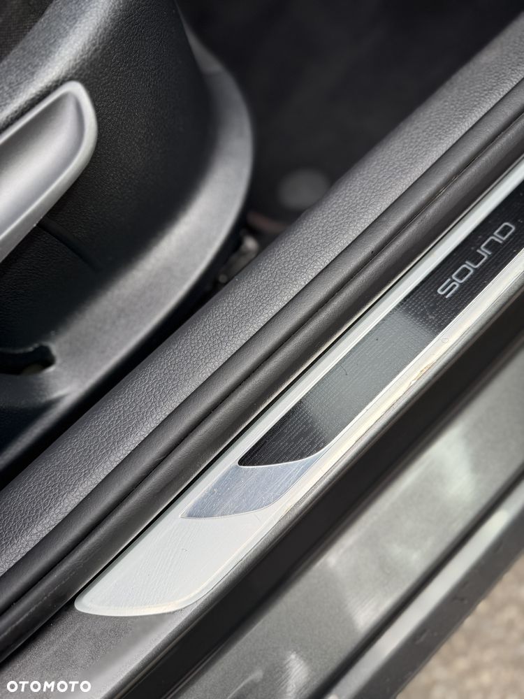 Volkswagen Polo 1.4 TDI BMT Highline - 17