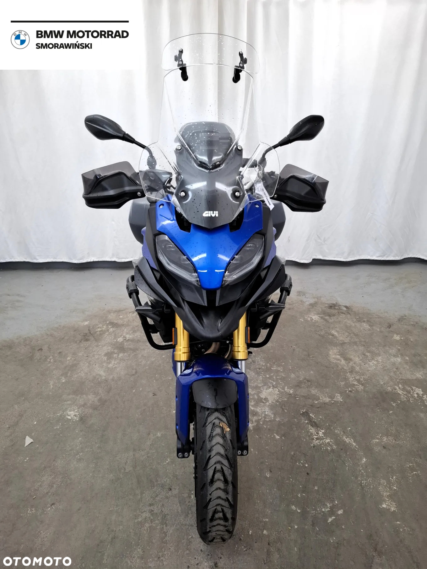 BMW F