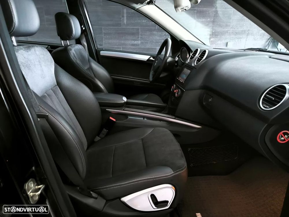 Mercedes-Benz ML 320 CDI - 22