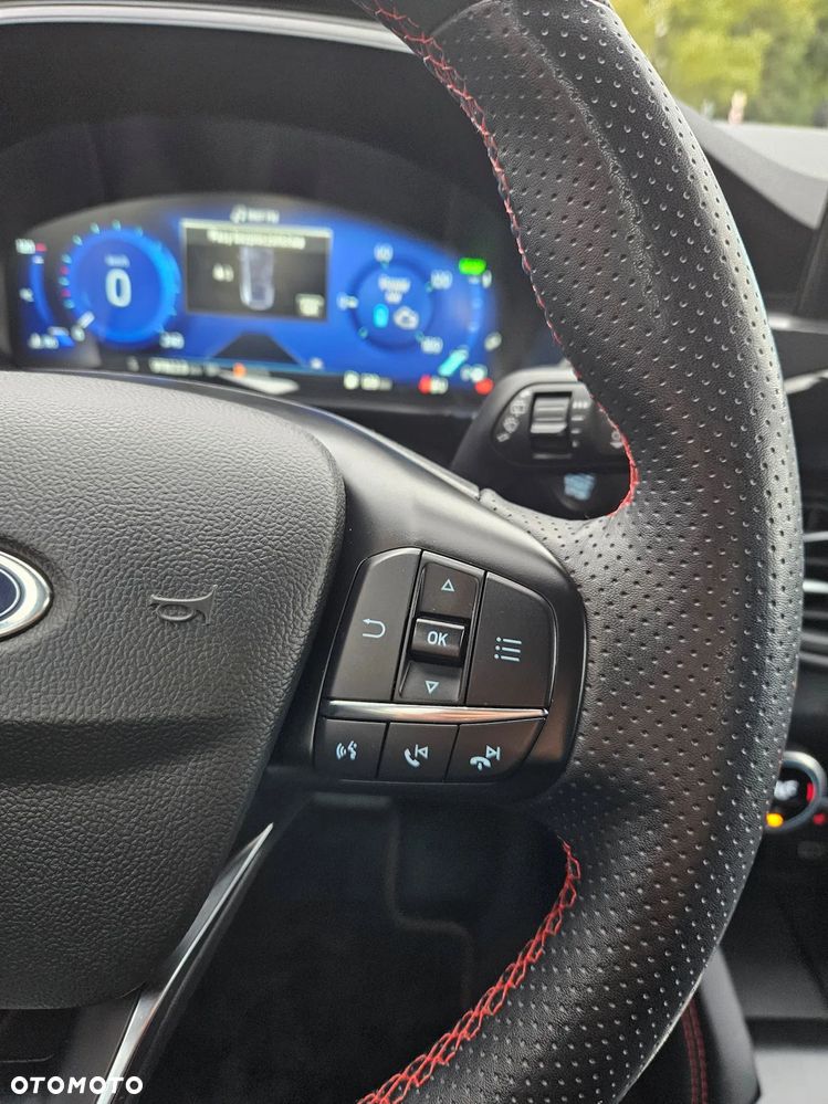 Ford Kuga 2.5 FHEV FWD ST-Line - 12