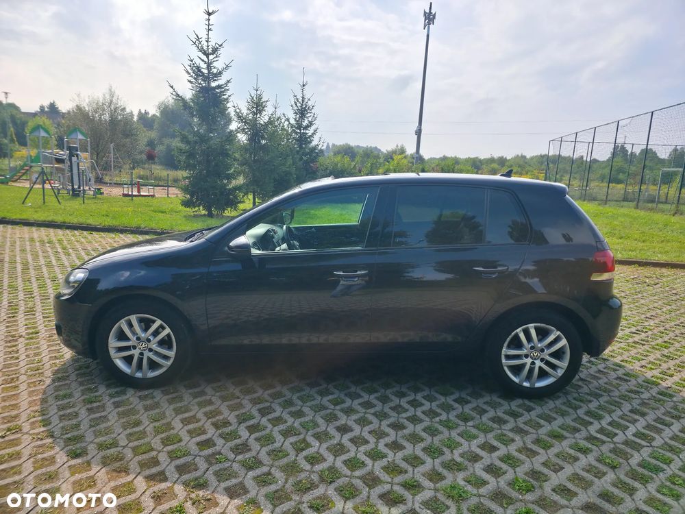 Volkswagen Golf VI 1.6 TDI Comfortline - 5
