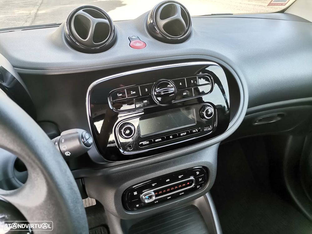 Smart ForTwo Coupé EQ passion - 13