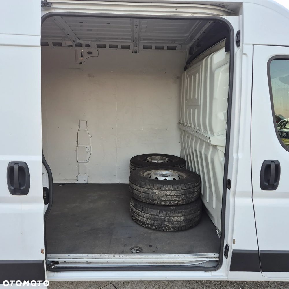 Opel Movano - 12