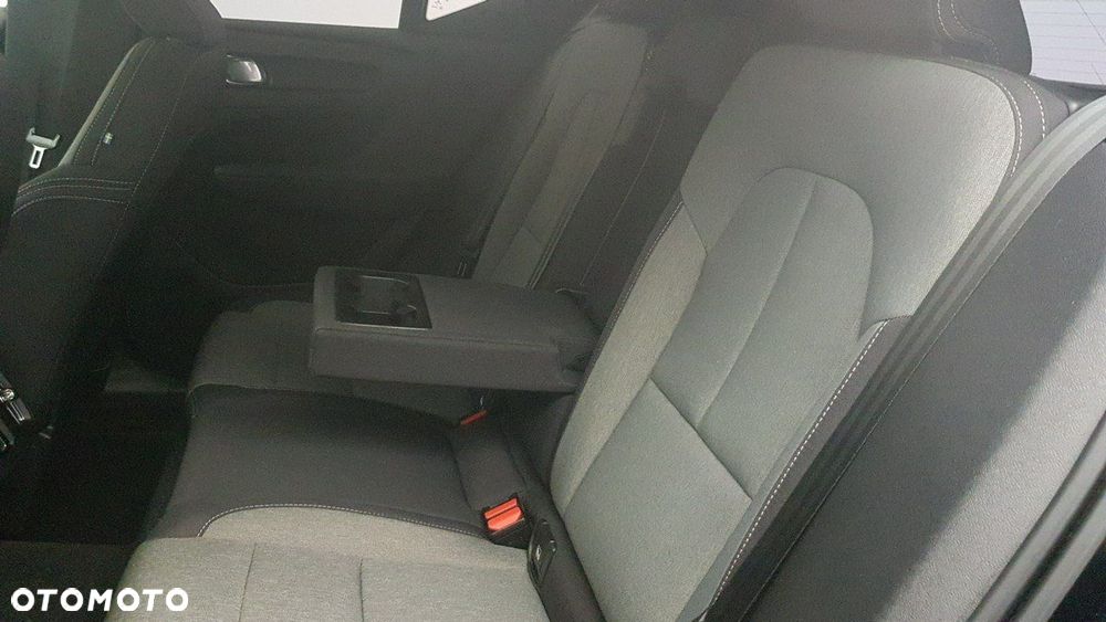Volvo XC 40 - 17