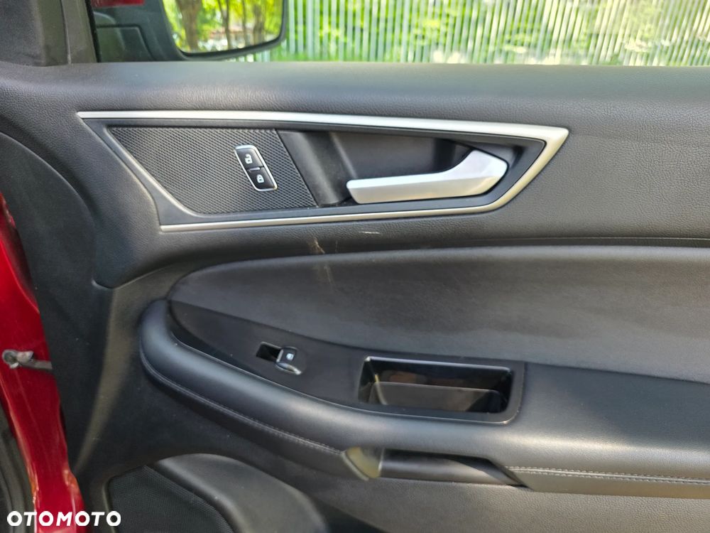 Ford Edge - 37