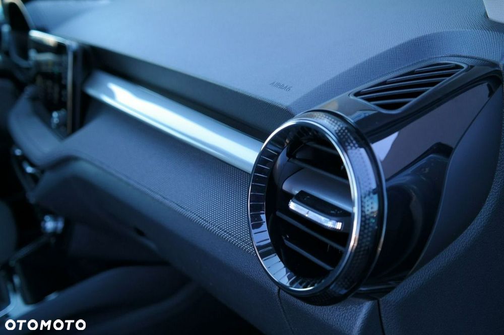 Skoda Fabia - 25