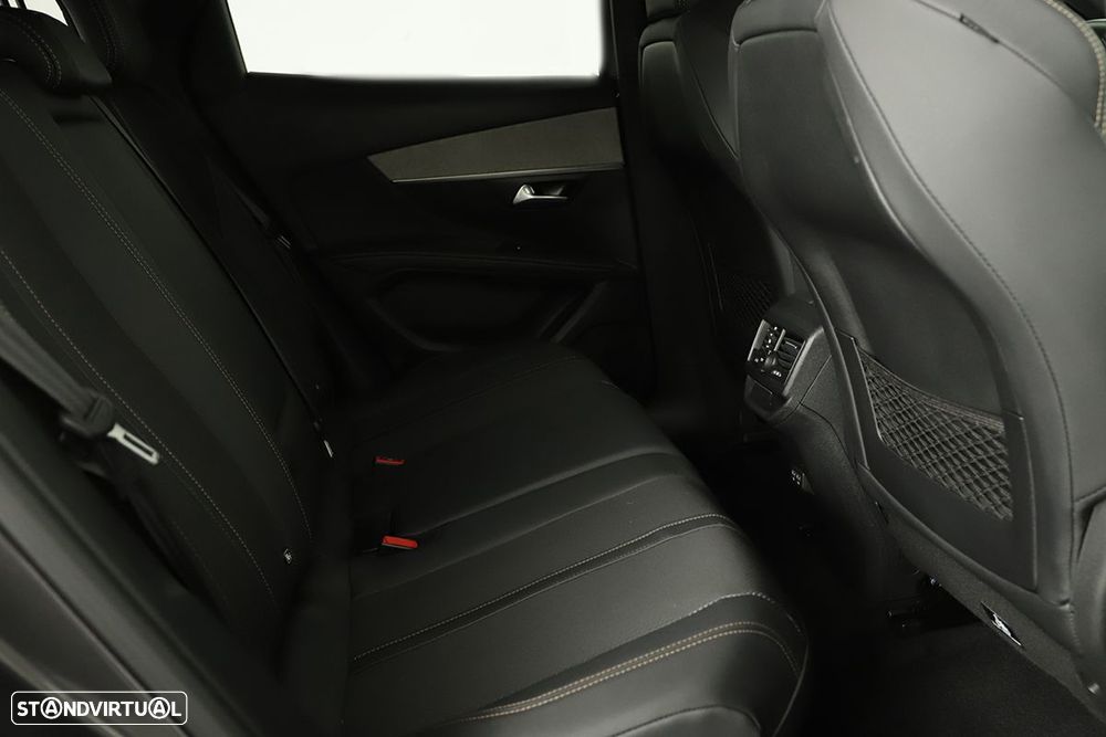 Peugeot 3008 1.2 PureTech GT EAT8 - 23