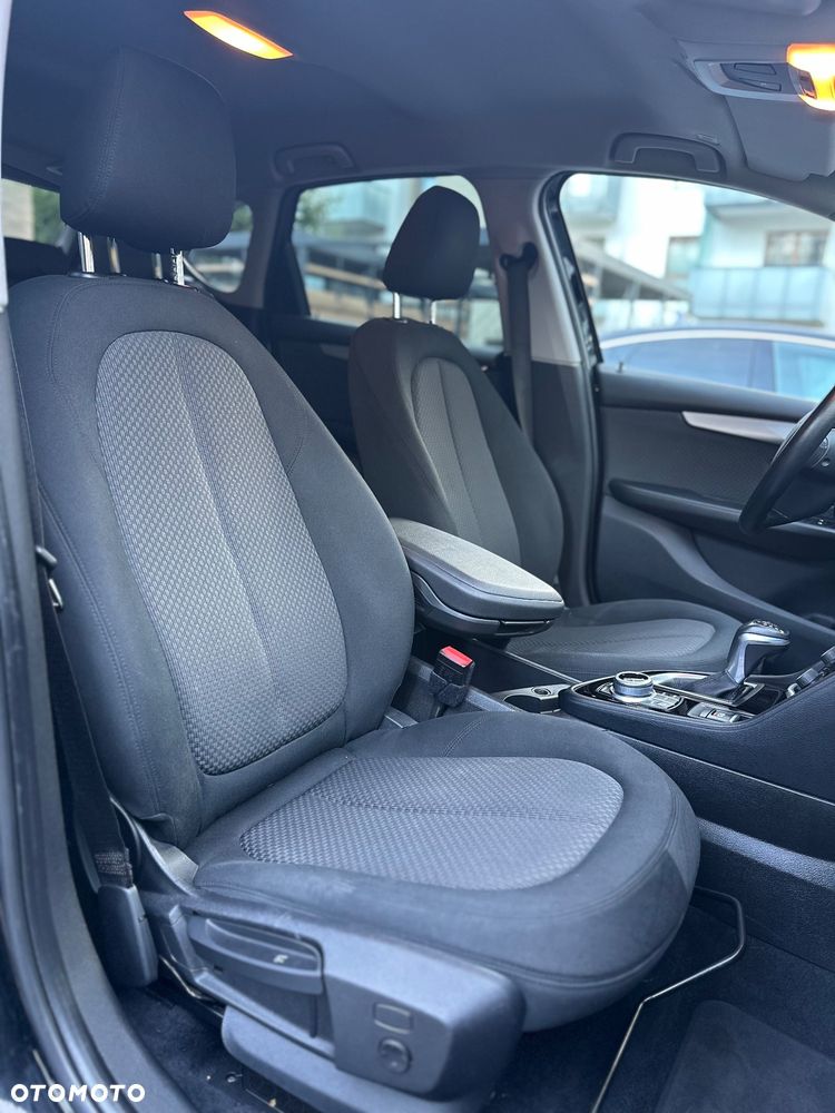 BMW Seria 2 218d Advantage - 29