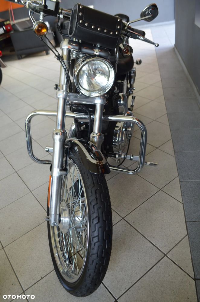 Harley-Davidson Sportster Custom 1200C - 8