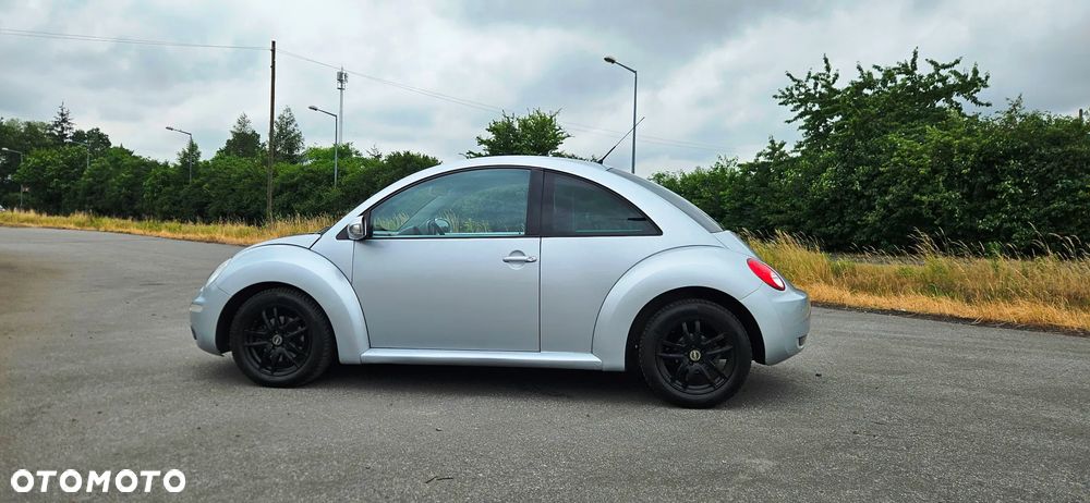 Volkswagen New Beetle 1.9 TDI DPF Freestyle - 13