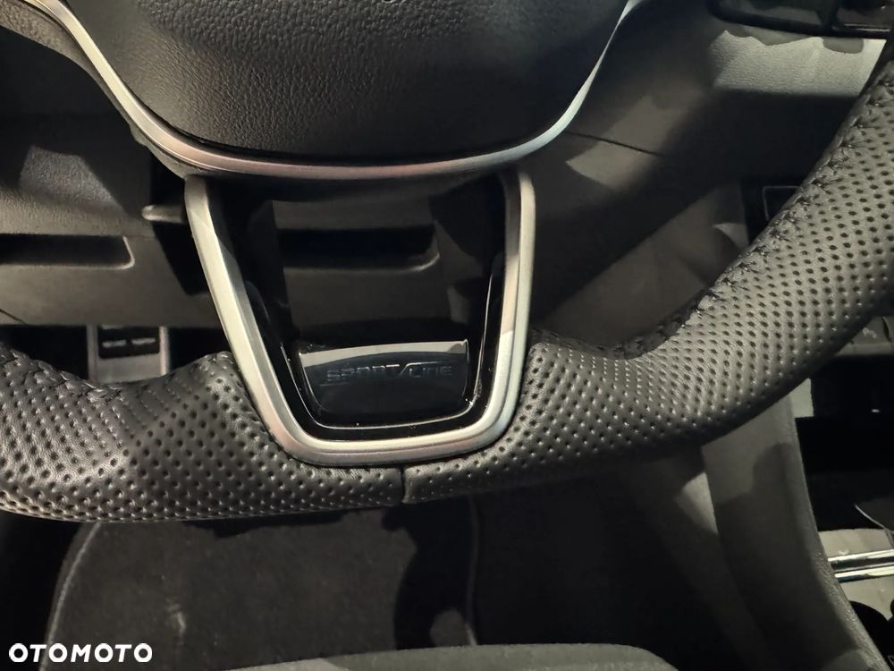 Skoda Karoq 1.5 TSI ACT Sportline DSG - 6
