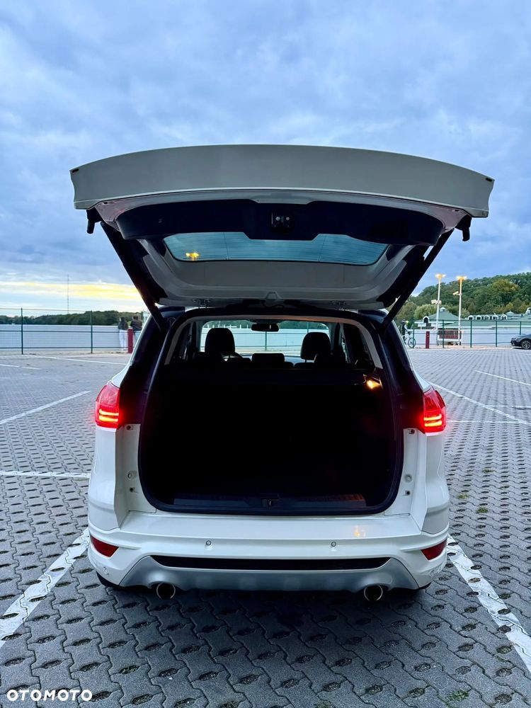 Ford Kuga - 4