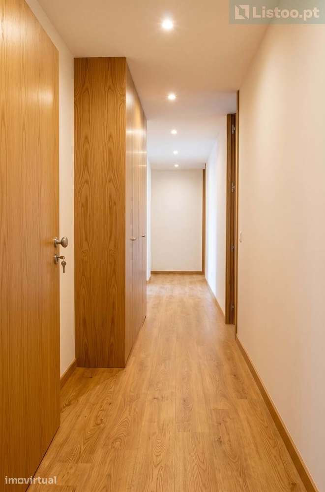 Apartamento T3 Novo c/ Varanda e Garagem - Oportunidade Única - Grande imagem: 2/23