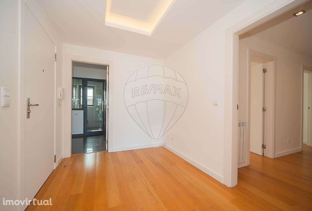 Apartamento T4 para venda - Grande imagem: 2/9