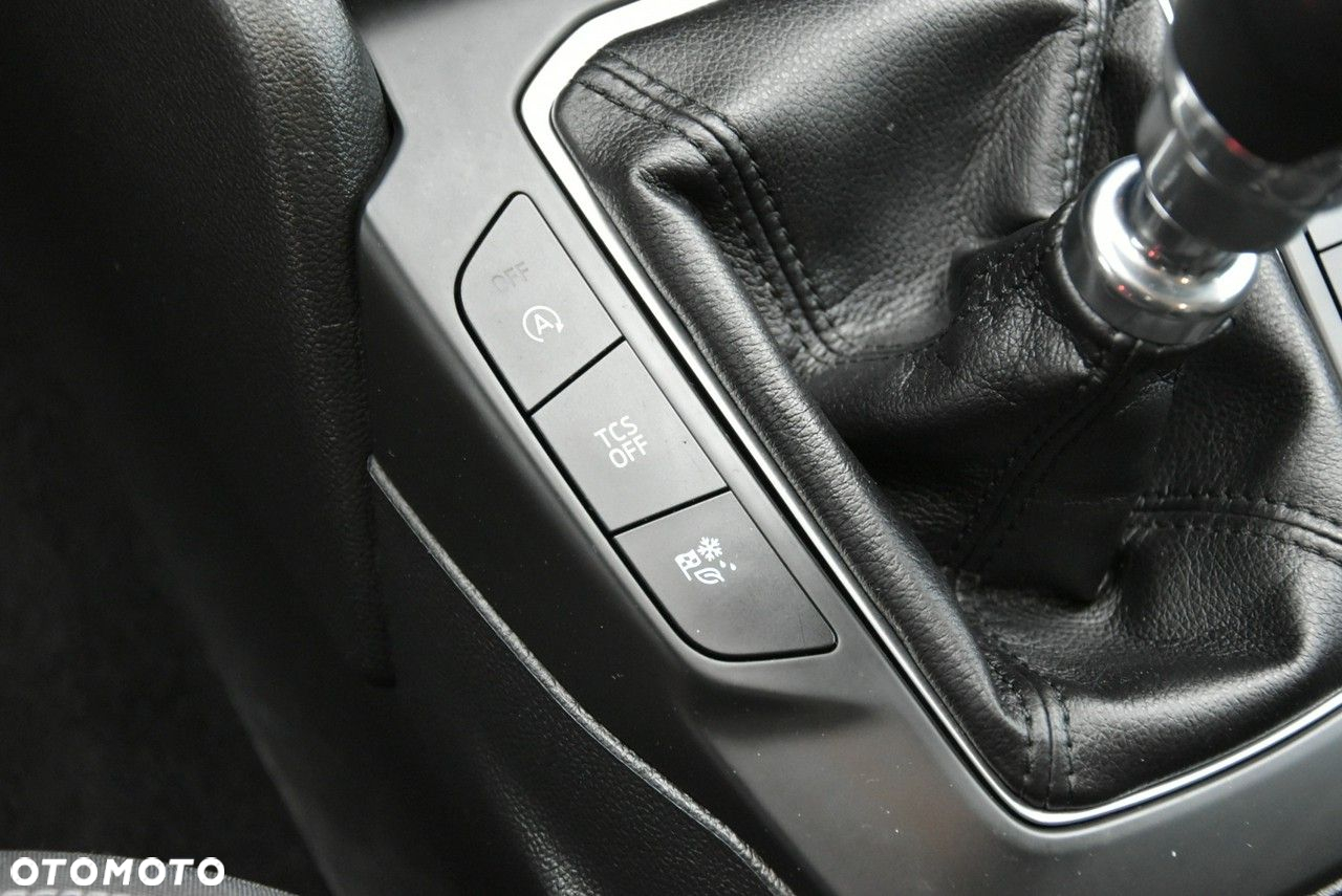 Ford Focus - 33