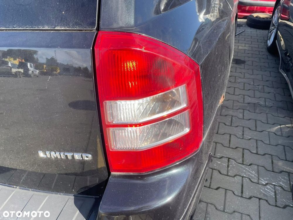 Jeep Compass I lampa tył prawa - 1