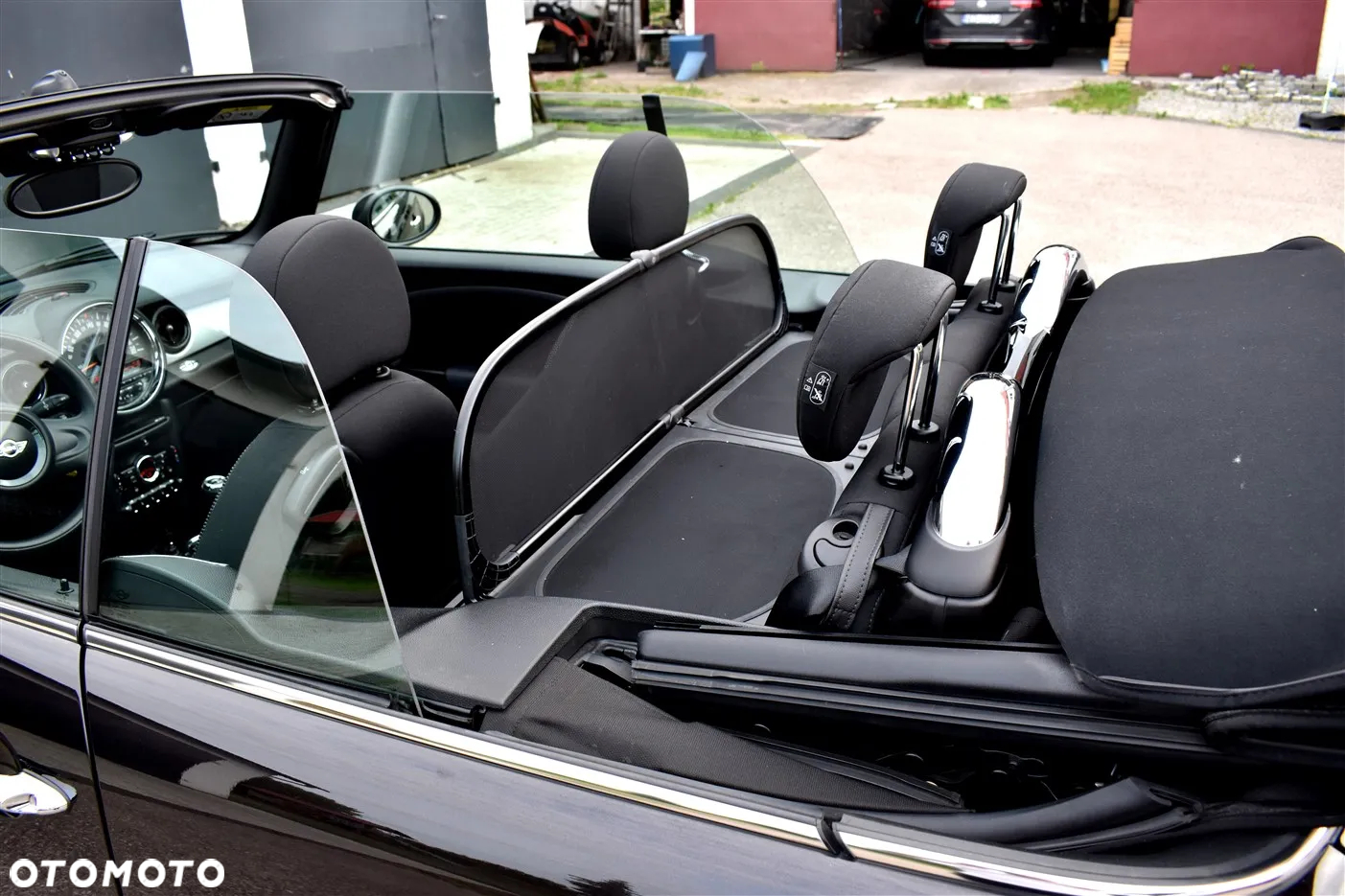 MINI Cooper Standard - 34